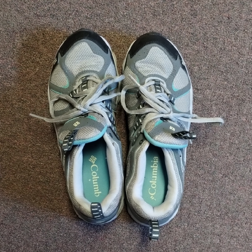 Columbia Women's Gray and Teal Sneakers